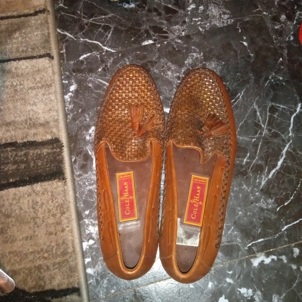 COLE HAAN SHOES